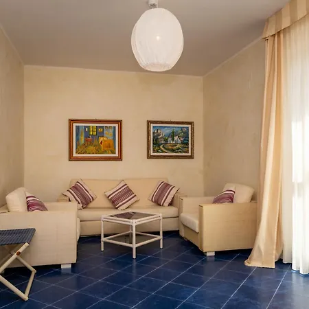 Ah Premium Baia Dei Faraglioni Hotel Mattinata Exterior photo