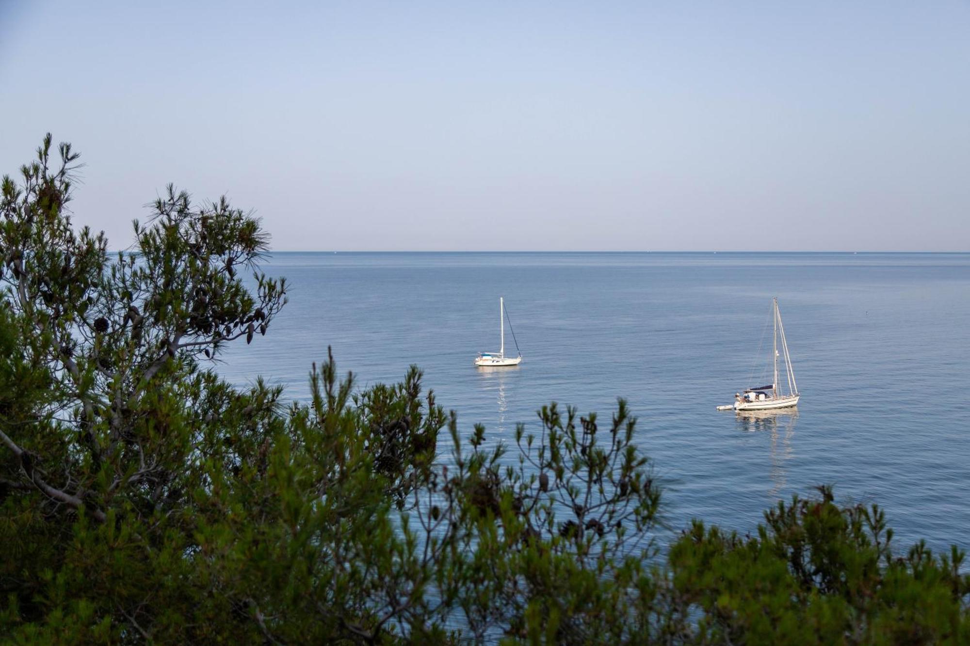 Ah Premium Baia Dei Faraglioni Hotel